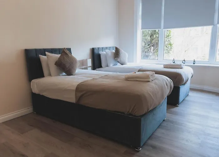 Stylish 3br Near Hampden No 264 With Free Parking * Глазго