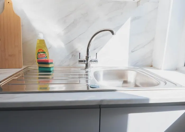 Διαμέρισμα Stylish 3br Near Hampden No 29 With Free Parking *