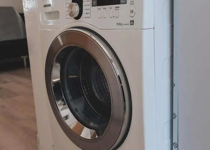 Stylish 3br Near Hampden No 29 With Free Parking Γλασκώβη