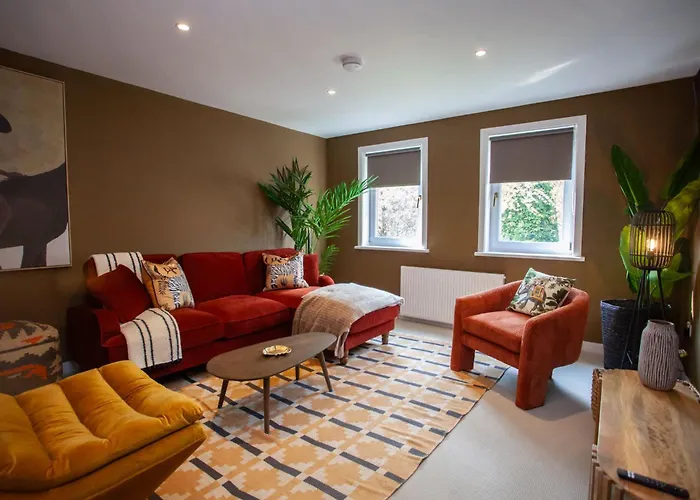 Newly Renovated House In Popular Location *