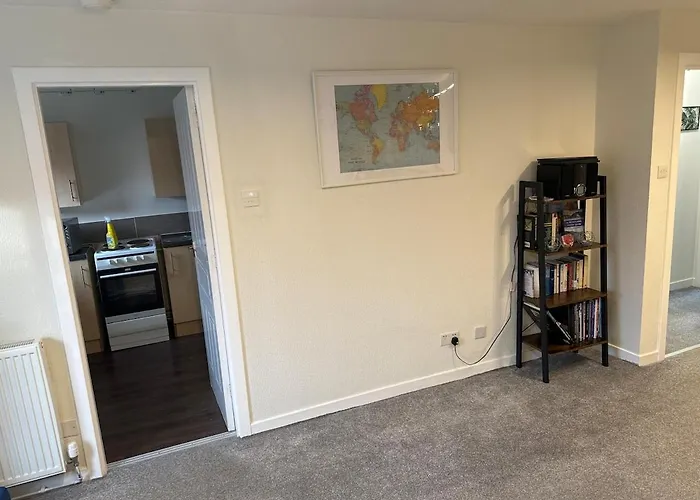 公寓 Cosy Two Bedroom Flat