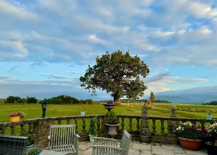 Finn Village Loch Lomond - The Black With Private Jacuzzi-style Bath * Драймен