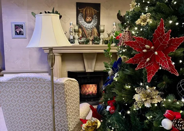 Finn Village - Loch Lomond - The Jungle With A Private Hot Tub Affittacamere Drymen