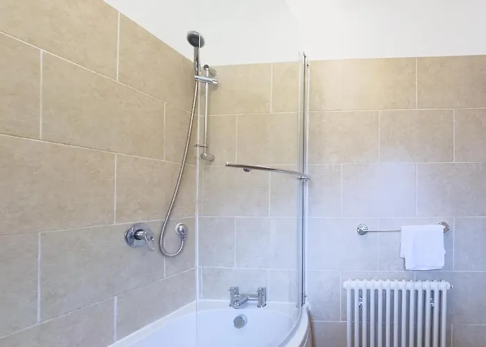 Clydebank 2 Bedroom 公寓