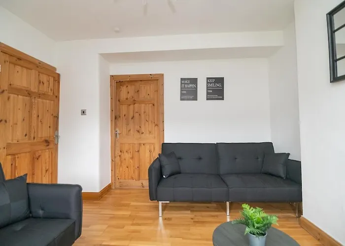 Clydebank 2 Bedroom 公寓