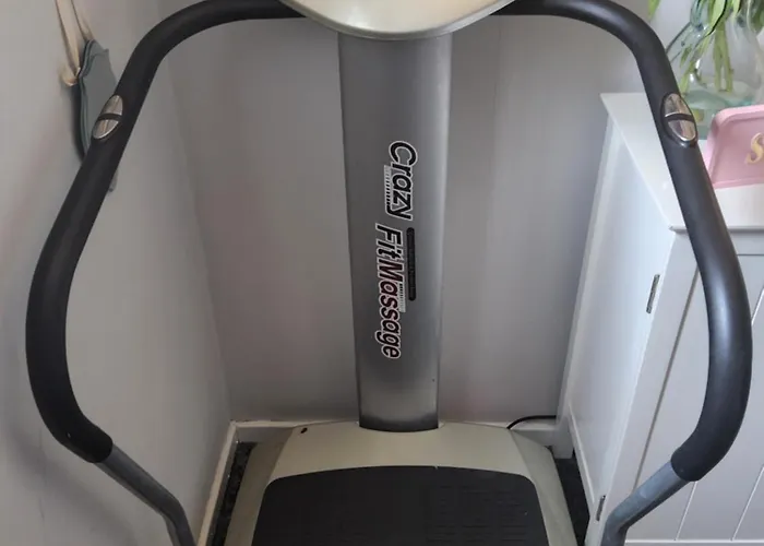 Gadsby Manor * Glasgow