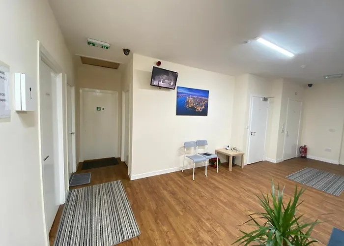 Whitefield 3* Glasgow