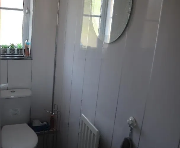 Urban Escape Free Parking 20min Walk To Center 別荘 *