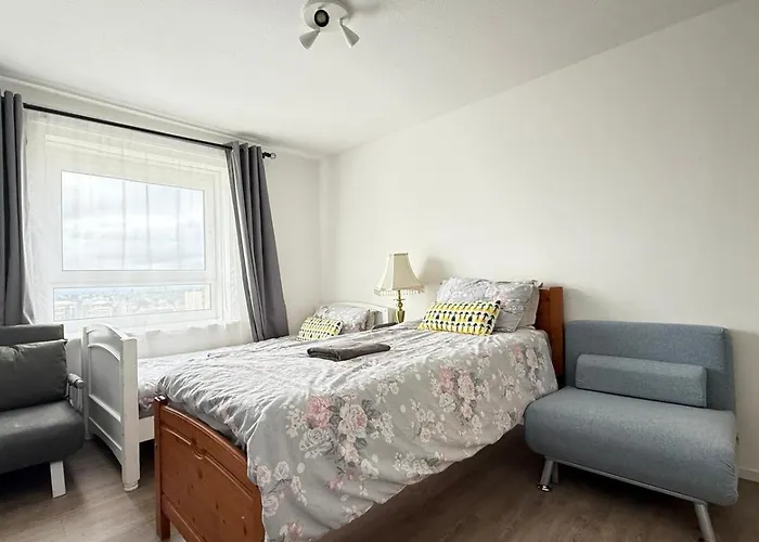 Floor Of The Building, Spectacular Views!