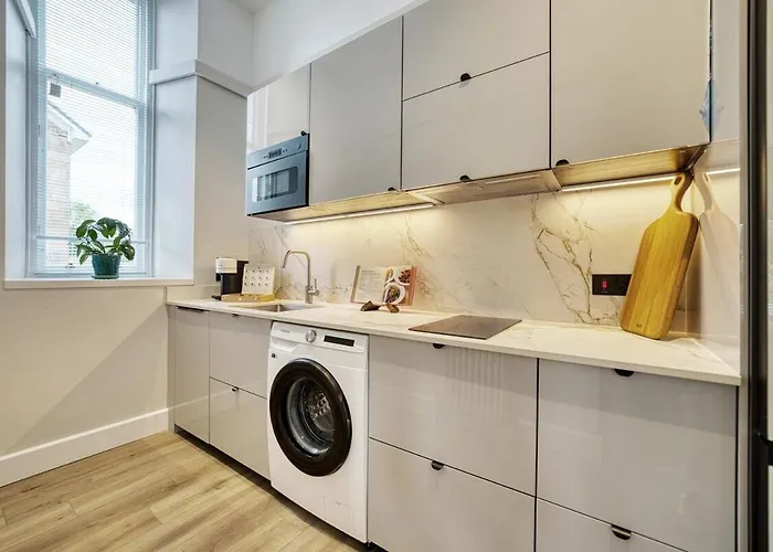 Oasis Craigpark * グラスゴー