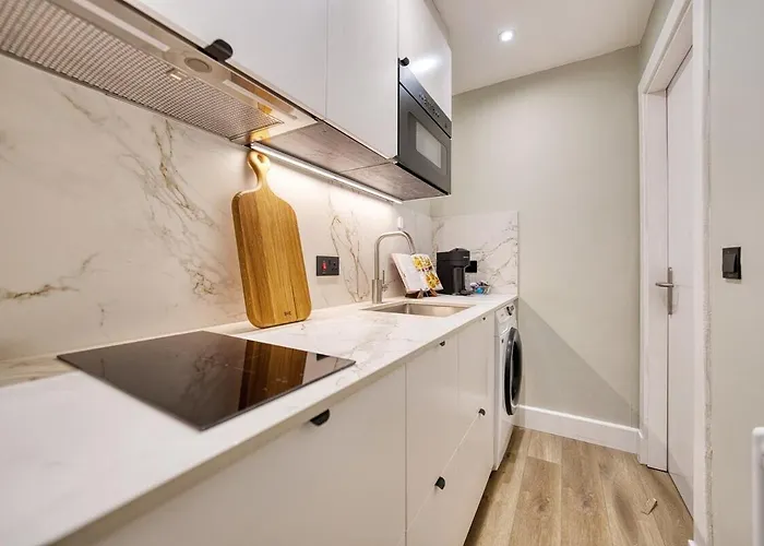 Oasis Craigpark グラスゴー