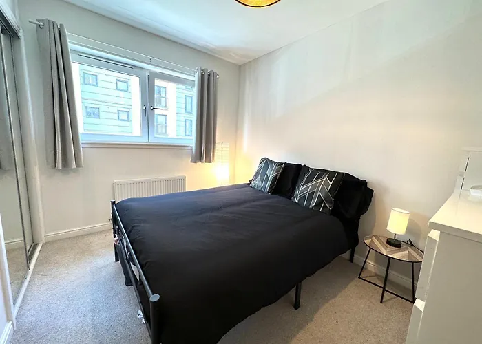 Lägenhet The Clyde Retreat, 2 Bedrooms Glasgow