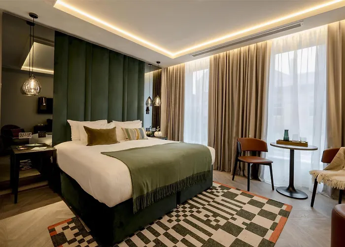 Aparthotel The Wellington By Adina