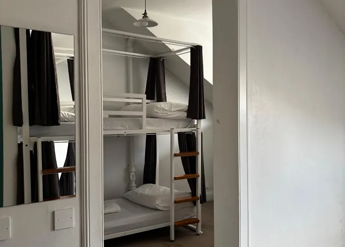 Safestay Charing Cross 3* Glasgow