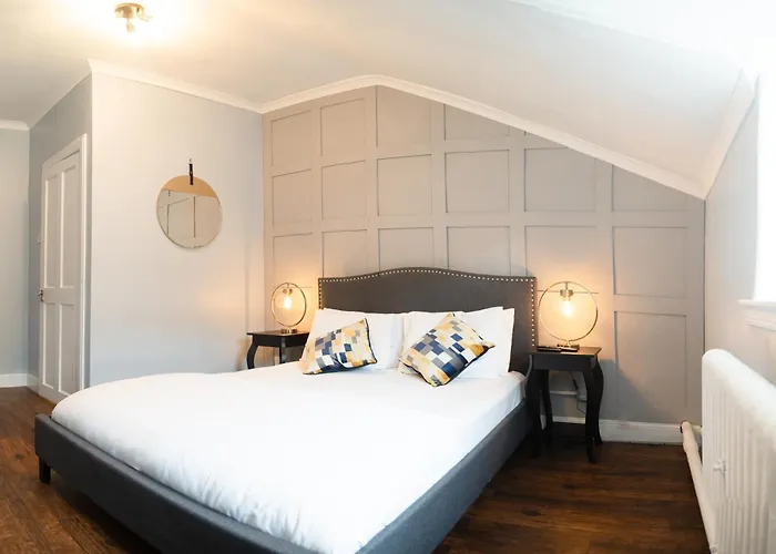 Safestay Charing Cross Hotel 3*