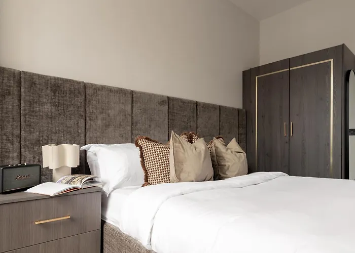 Moment Blythswood St Appart hôtel 3*