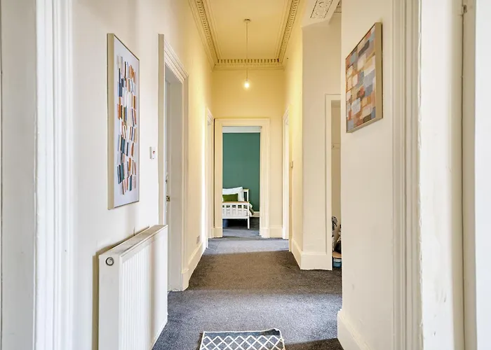 Group 4br Sleeps 11 Near Ibrox Parking Διαμέρισμα Γλασκώβη