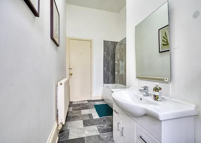 Group 4br Sleeps 11 Near Ibrox Parking Διαμέρισμα