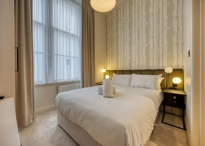 Luxury Refurbished Retreat