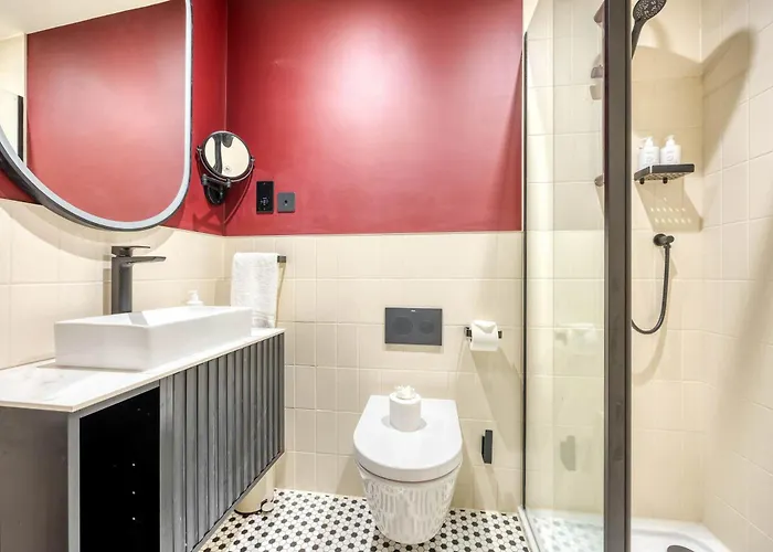 Luxury Refurbished Retreat Appartamento *