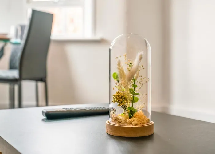 Cosy And Bright 3-bedroom Flat * Глазго