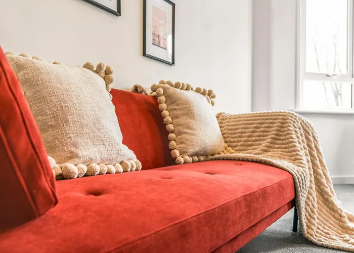 Cosy And Bright 3-bedroom Flat * Глазго