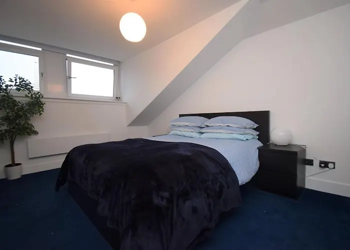 Apartment Stylish Flat George Sq