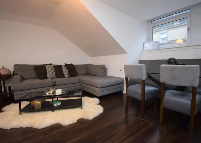 Apartment Stylish Flat George Sq