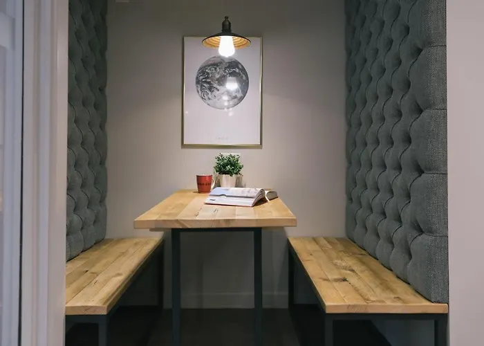 Appartement For Students Only - Bath Street In *