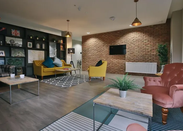 For Students Only - Bath Street In * Glasgow