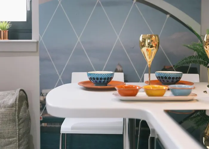 For Students Only - George Street In Apartament