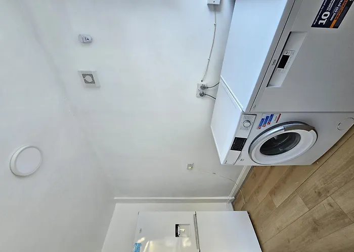 Σπίτι διακοπών Spacious Haven With Free Parking Γλασκώβη