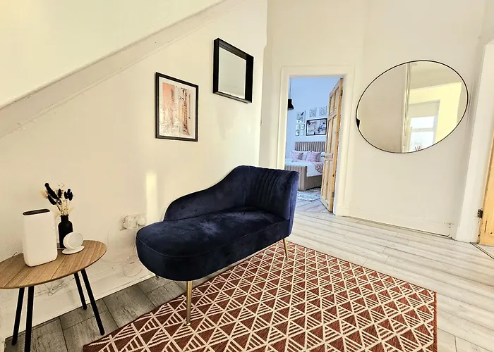 Spacious Haven With Free Parking Glasgow