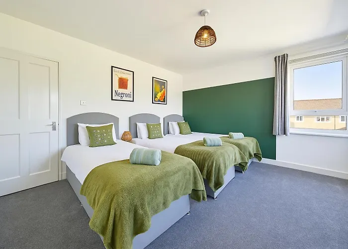 Walk To Hydro And Sec Modern 3br Free Parking Glasgow