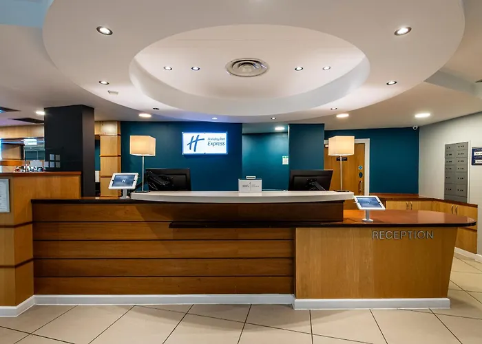 Express - - Ctr Riverside By Ihg Hotel 3*