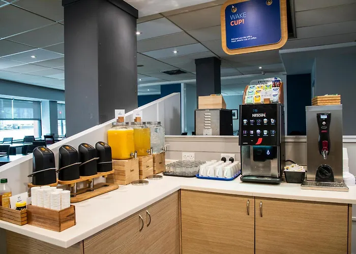 Express - - Ctr Riverside By Ihg Hotel Glasgow