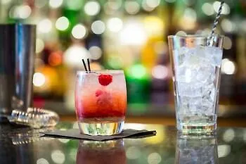 Hilton Garden Centre Hotel