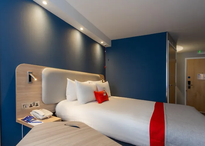 Express - - Ctr Theatreland By Ihg מלון 3*