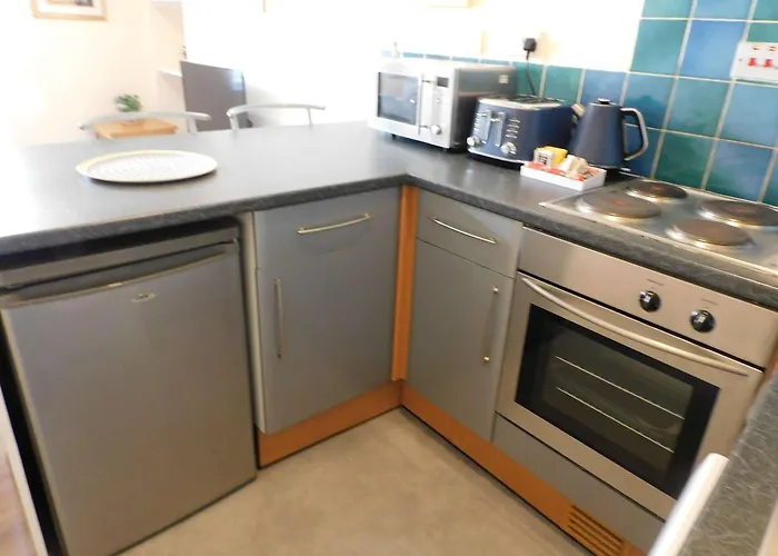 Apartamento Fabulous Location, One Bedroom West End Flat, Just Off Byres Rd, Close To Sec & Hydro *