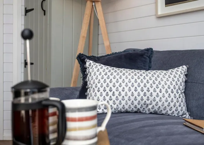 Luxury Glamping Pods - The Heft & The Hirsel