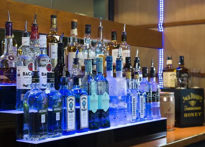 Express - - Ctr Riverside By Ihg Hotel 3*