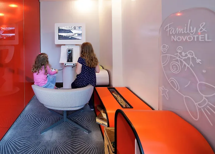 Novotel Centre מלון