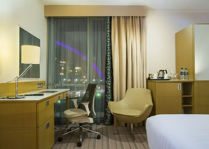 Hilton Garden Centre 4*