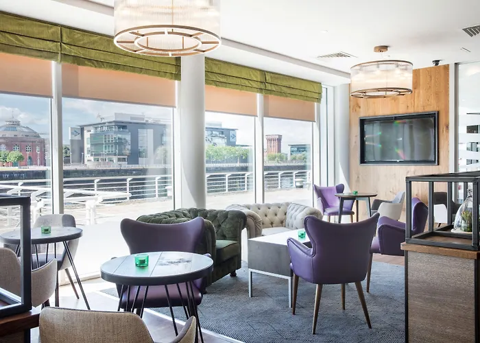 Hilton Garden Centre 4* Glasgow