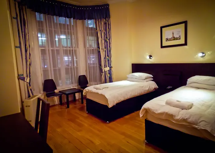 Hotel Victorian House 3*