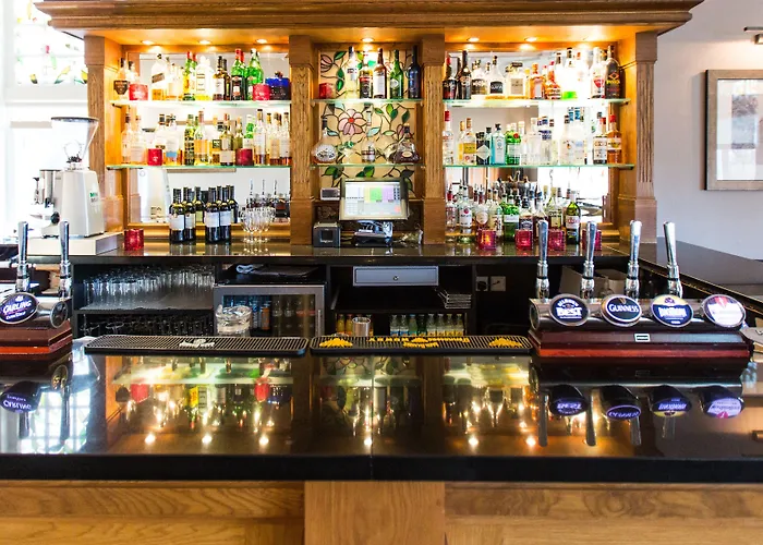 Отель Sherbrooke Castle 4*