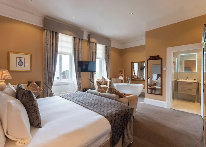 Sherbrooke Castle 4*