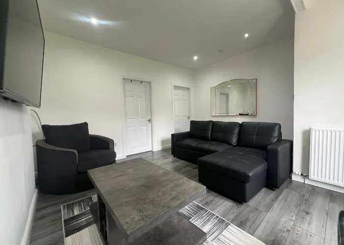 Βίλα Modern And Stylish 3 Bedroom 2 Bathroom West End House With Free Wifi And Parking Γλασκώβη