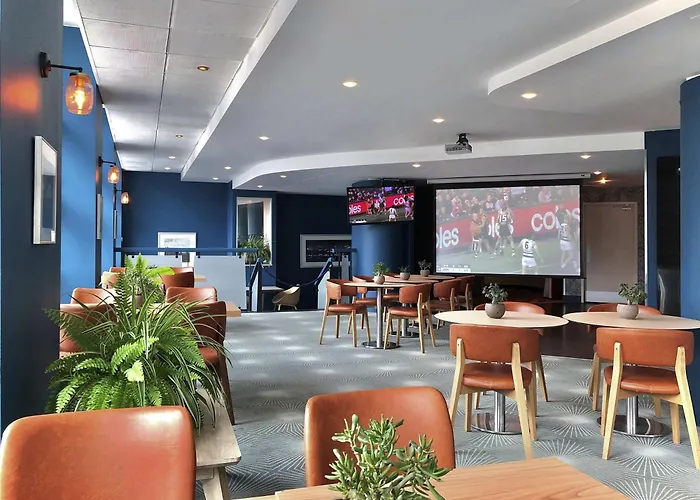 מלון Novotel Centre