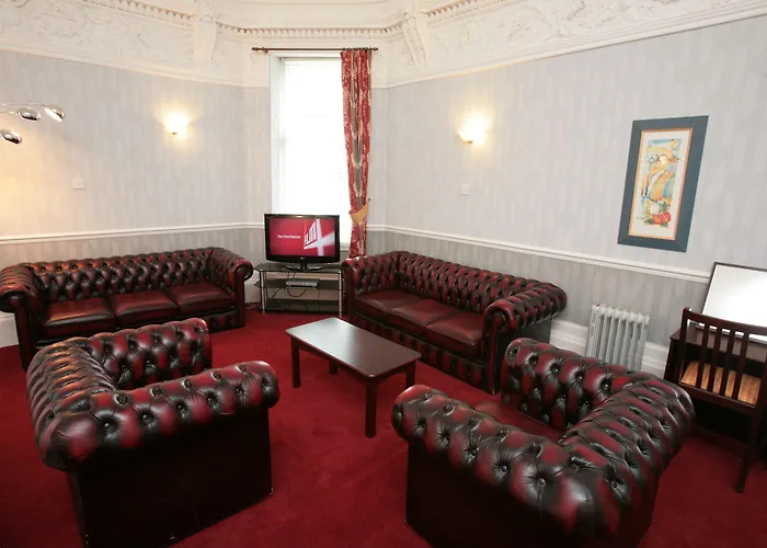 Embassy * غلاسغو